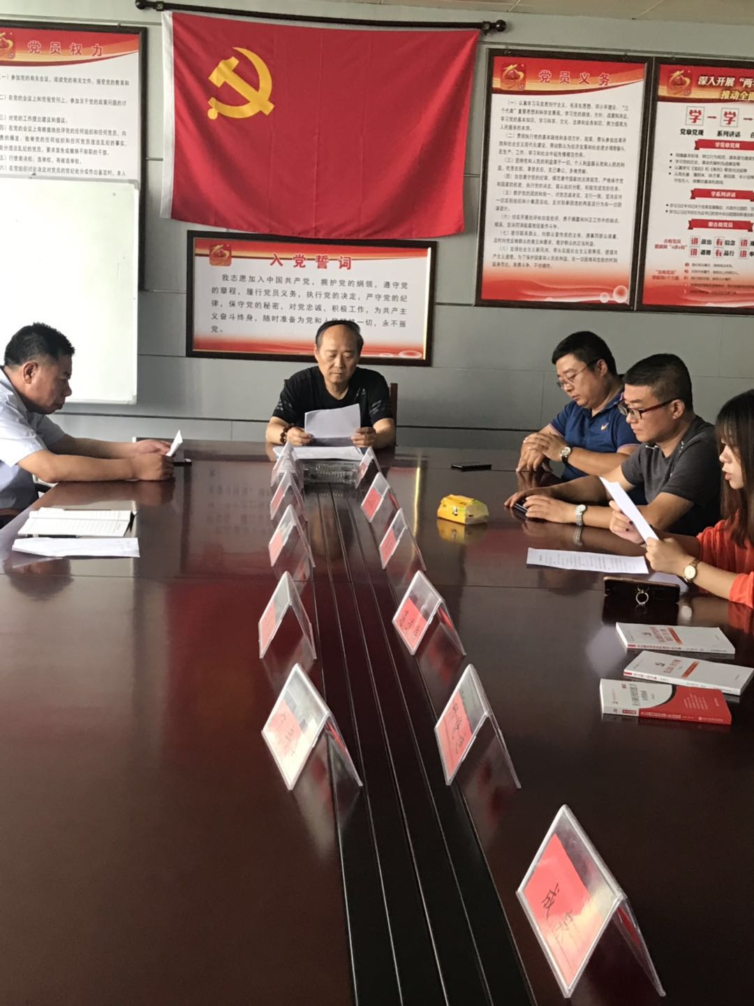  Peninsular cables hold the party flag high and never forget their original heart.jpg